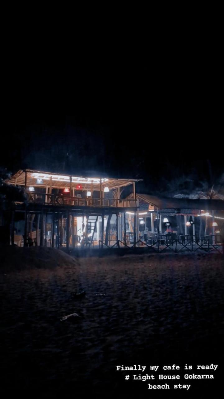 Lighthouse Cafe And Beach House โกการ์นา ภายนอก รูปภาพ